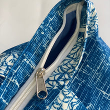 Load image into Gallery viewer, Hawaiian Printed Foldable Tote Bag (polyester)