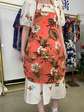 Load image into Gallery viewer, Adjustable Neck Strap Apron with Center Pocket (100% Polyester)