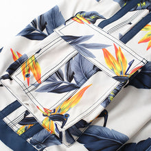 Load image into Gallery viewer, N90-T5724 (Paradise bird-beige, cargo pockets), Men Microfiber Swimtrunk (4-way stretch)