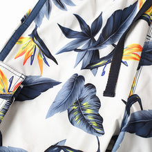 Load image into Gallery viewer, N90-T5724 (Paradise bird-beige, cargo pockets), Men Microfiber Swimtrunk (4-way stretch)