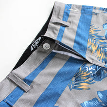 Load image into Gallery viewer, N90-S8629 (Monstera divide-saphire/grey), Men Submersible Shorts (4-way-stretch)