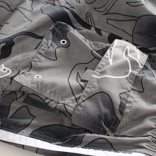 Load image into Gallery viewer, N90-T760 (Gray floral, cargo pockets), Men Microfiber Swimtrunk