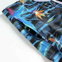 Load image into Gallery viewer, N90-B6024 (Flamingo paradise), Men Microfiber Boardshort (4-way stretch) - three pockets - Size 34‘ outseam is 22 inch.