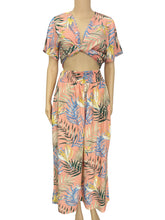 Load image into Gallery viewer, R91-TVNT7872 (Coral reef), Ladies Rayon Twist-V-Neck matching Top
