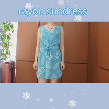 Load and play video in Gallery viewer, R91-D552 (Aqua leaf), Ladies Aloha Dress 100% Rayon
