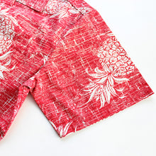 Load image into Gallery viewer, C90-A547 (Vintage red pineapple), Men 100% Cotton Aloha Shirt
